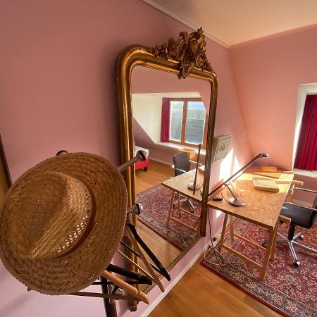 Artist'S Loft & Garden Bed and Breakfast Γάνδη Εξωτερικό φωτογραφία