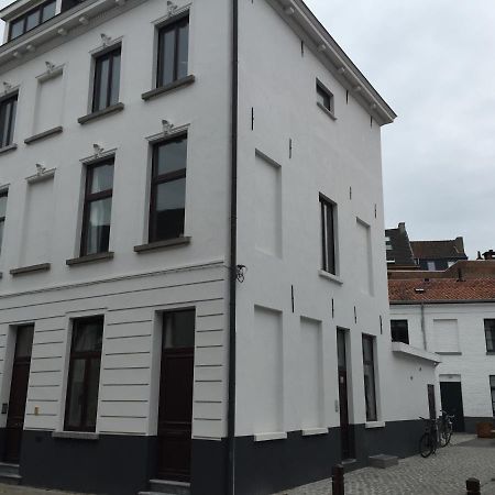 Artist'S Loft & Garden Bed and Breakfast Γάνδη Εξωτερικό φωτογραφία
